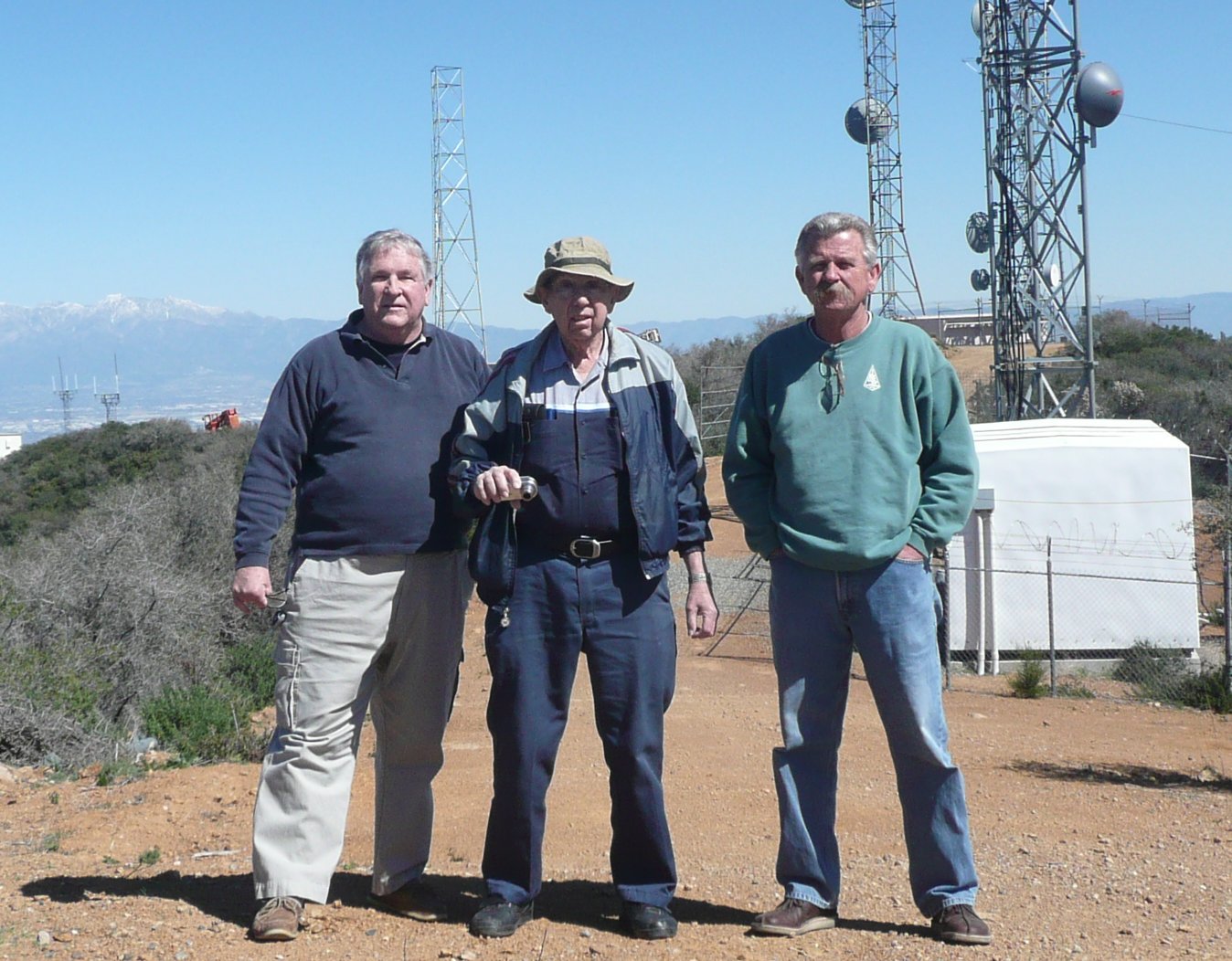 Fred, Chuck & Boob in 2008 at site